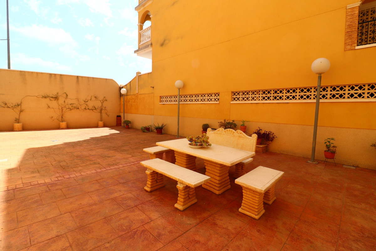 Appartement te koop in Algorfa | 2 slaapkamers H5462608