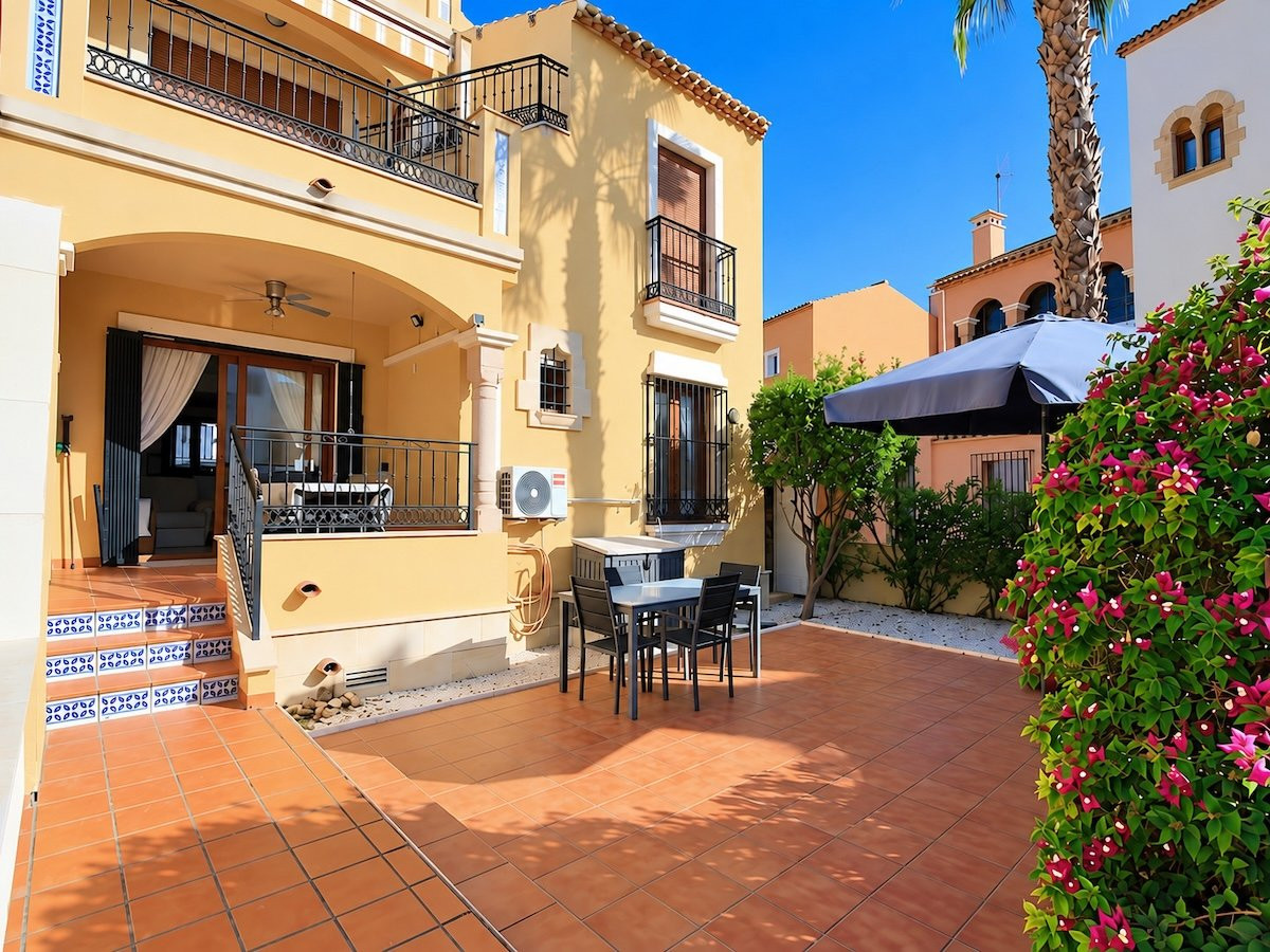 Appartement te koop in Algorfa | 2 slaapkamers H5526196