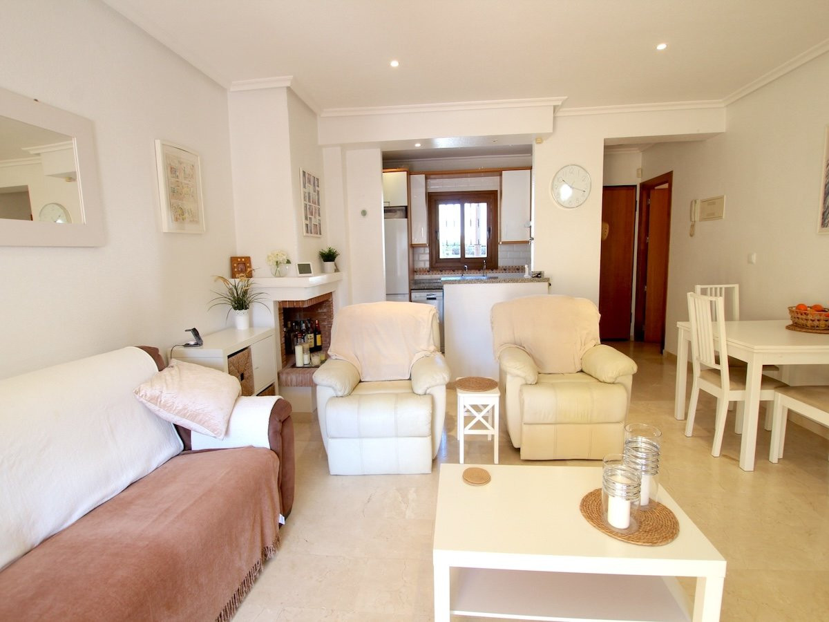 Appartement te koop in Algorfa | 2 slaapkamers H5526196