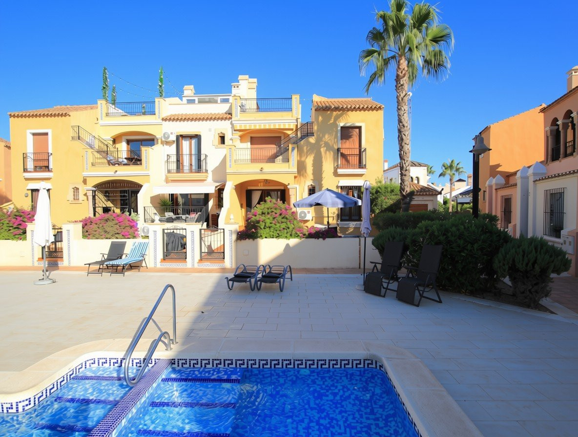 Appartement te koop in Algorfa | 2 slaapkamers H5526196