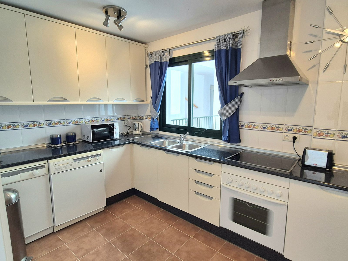 Tussenverdieping Appartement in Alhaurin Golf-5