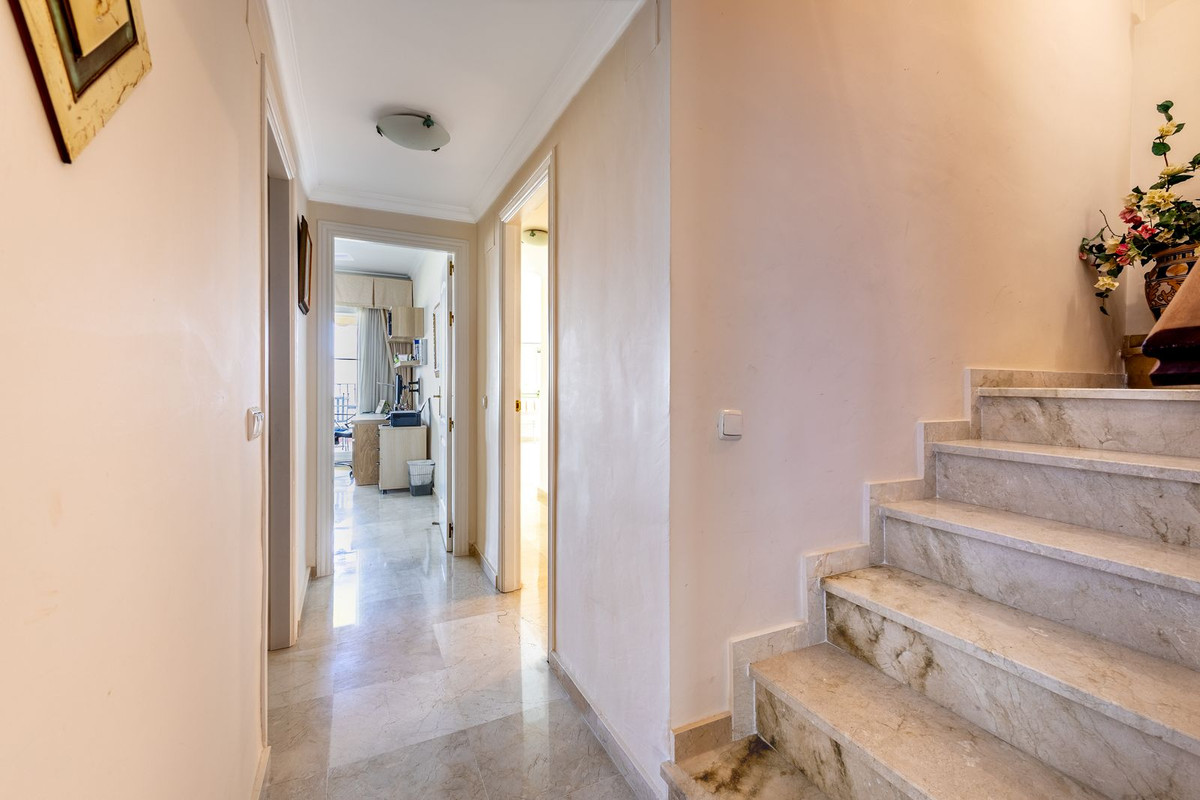 Appartement te koop in Alhaurin Golf | 3 slaapkamers H5081416