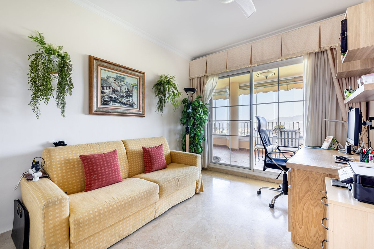 Appartement te koop in Alhaurin Golf | 3 slaapkamers H5081416