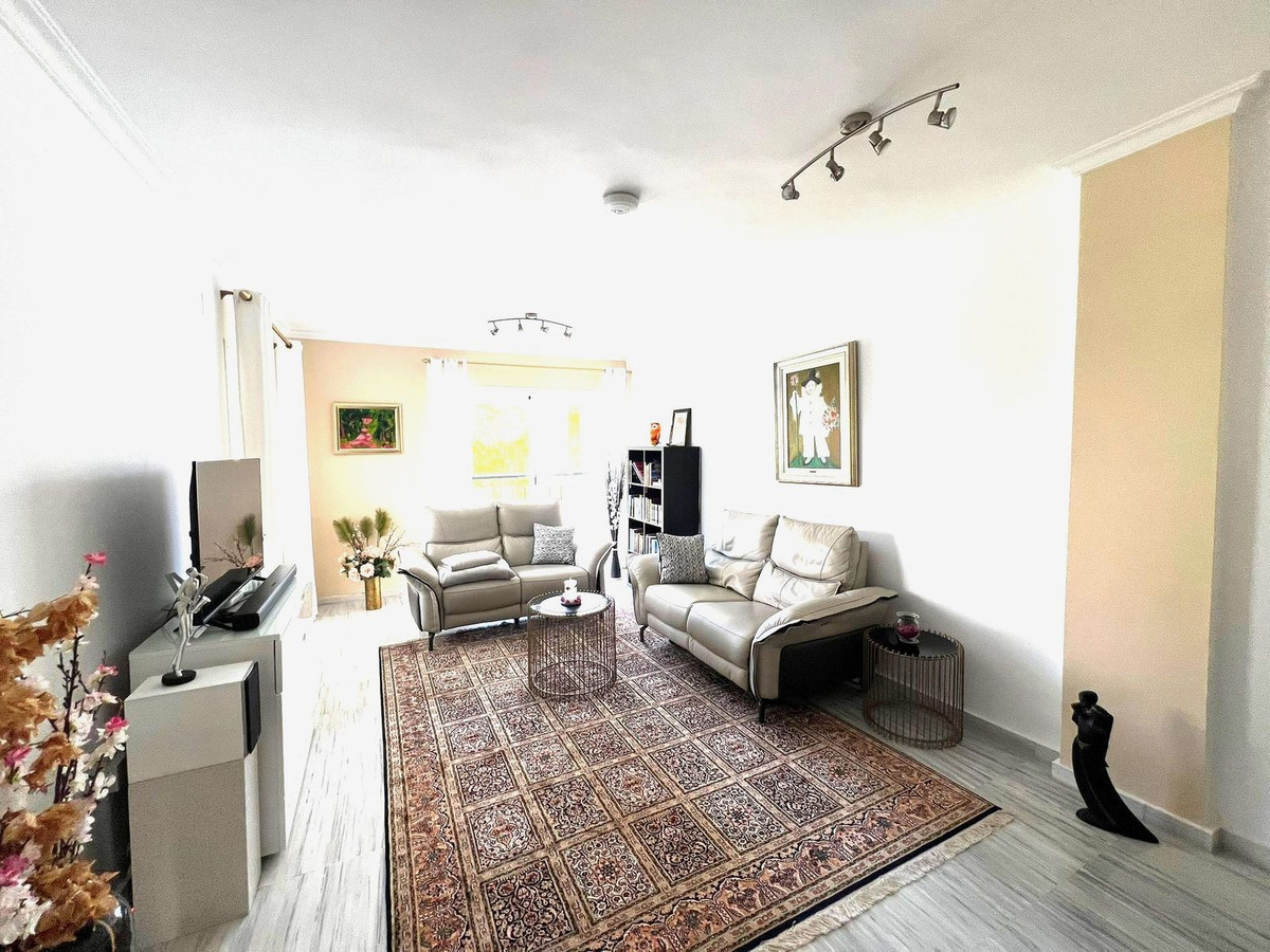 Penthouse te koop in Alhaurin Golf | 2 slaapkamers H5137933