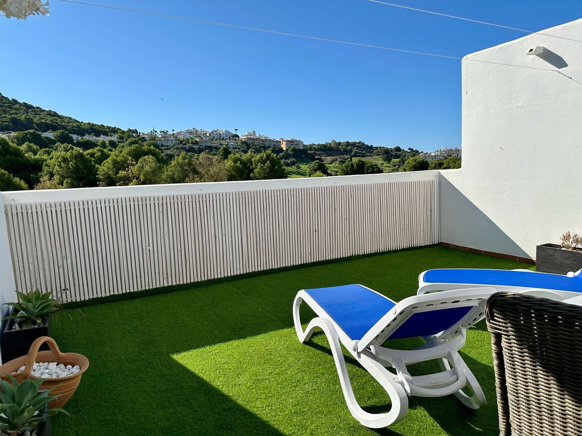 Penthouse te koop in Alhaurin Golf | 2 slaapkamers H5137933