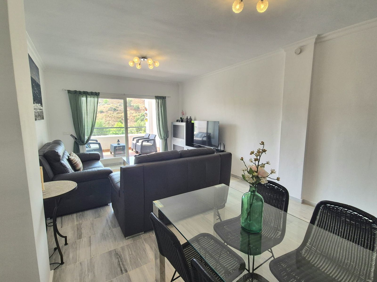 Appartement te koop in Alhaurin Golf | 2 slaapkamers H5139721