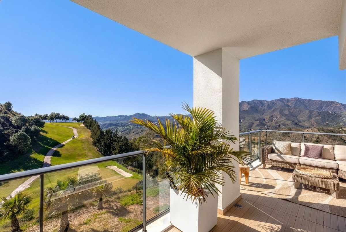 Appartement te koop in Alhaurin Golf | 3 slaapkamers H5309086