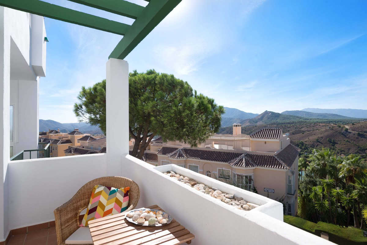 Appartement te koop in Alhaurin Golf | 2 slaapkamers H5324884