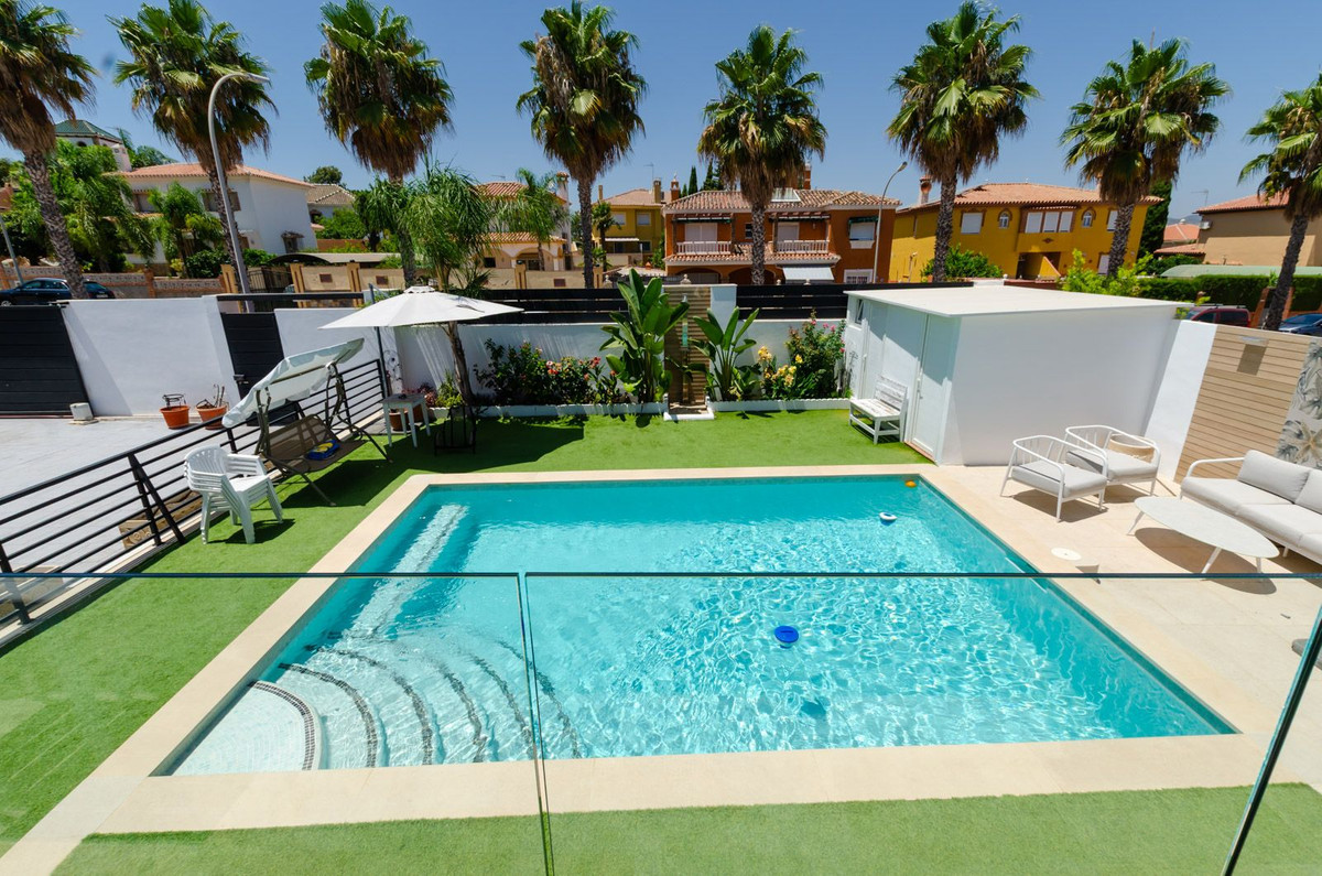 Huis te koop in Alhaurín de la Torre | 6 slaapkamers H5127301