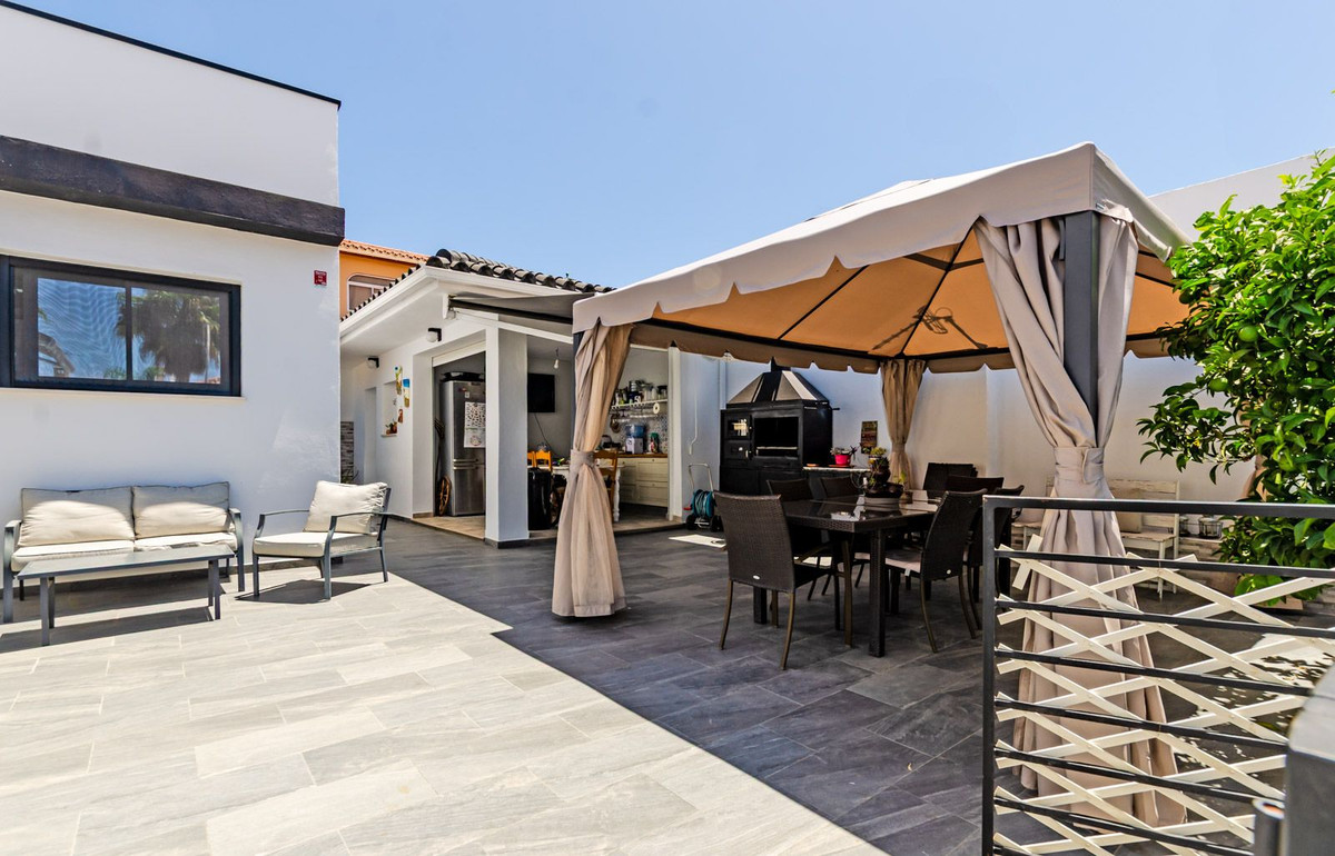 Huis te koop in Alhaurín de la Torre | 6 slaapkamers H5127301