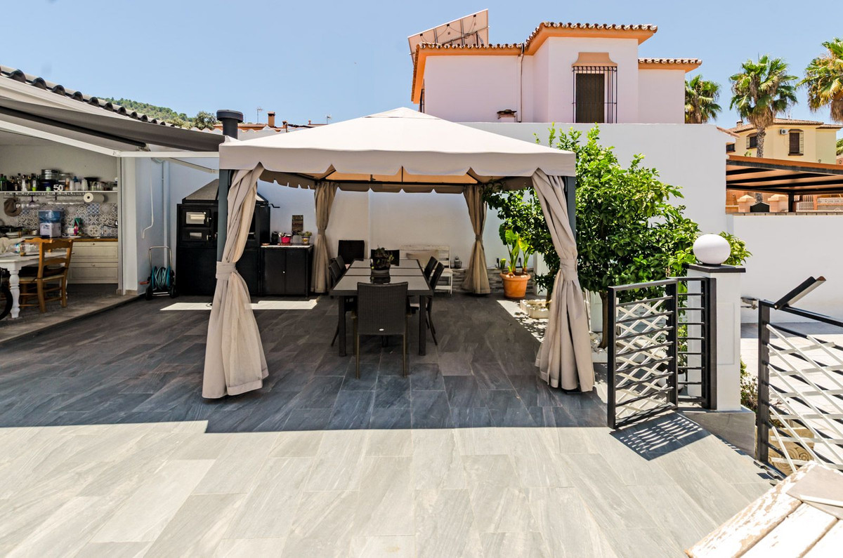 Huis te koop in Alhaurín de la Torre | 6 slaapkamers H5127301