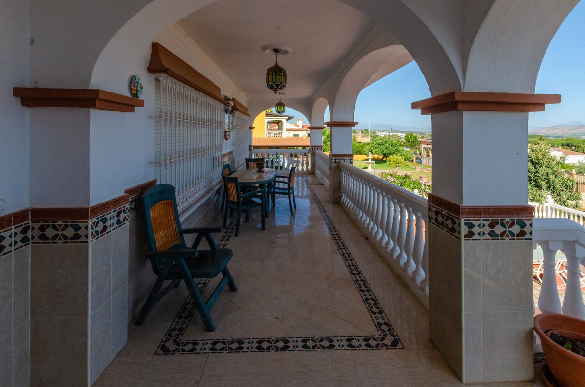 Huis te koop in Alhaurín de la Torre | 5 slaapkamers H5133244