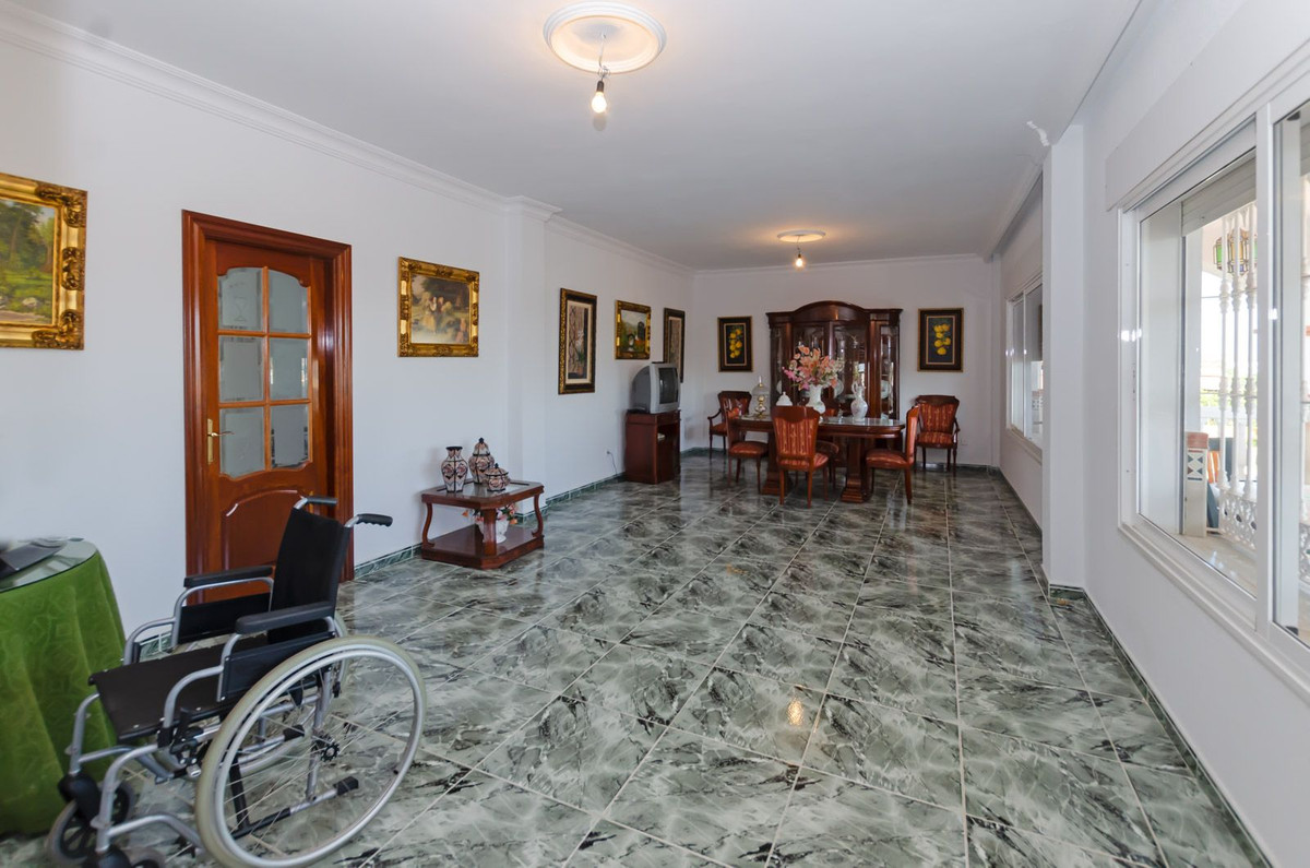 Huis te koop in Alhaurín de la Torre | 5 slaapkamers H5133244