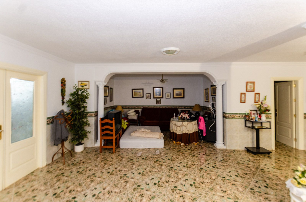 Huis te koop in Alhaurín de la Torre | 5 slaapkamers H5133244