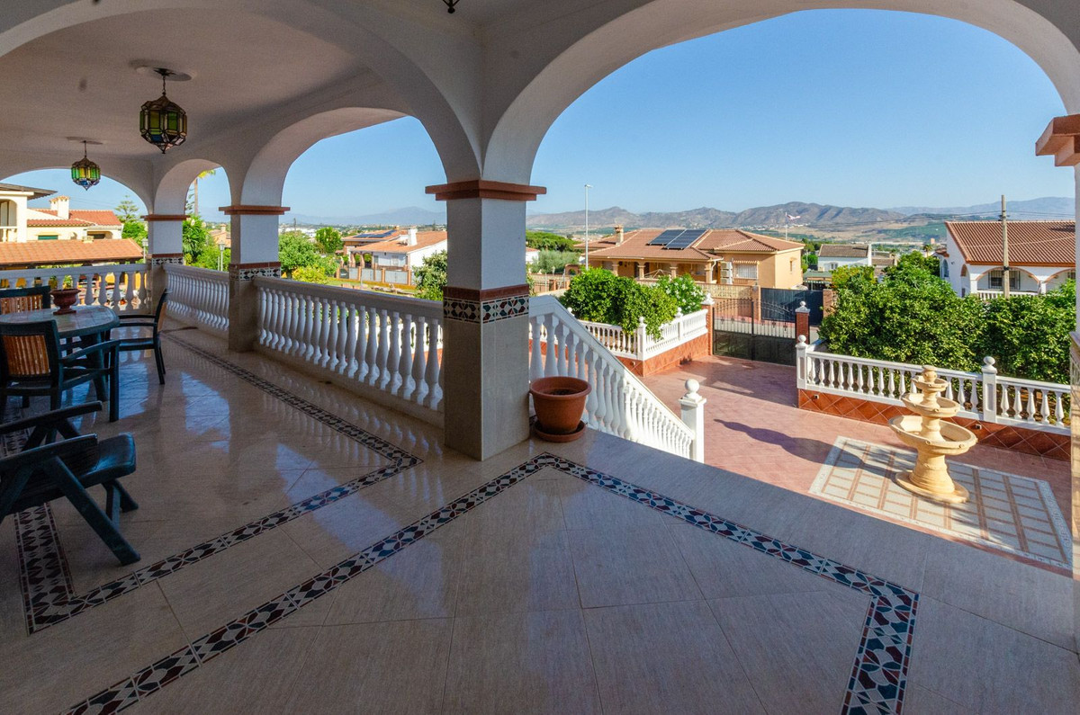 Huis te koop in Alhaurín de la Torre | 5 slaapkamers H5133244