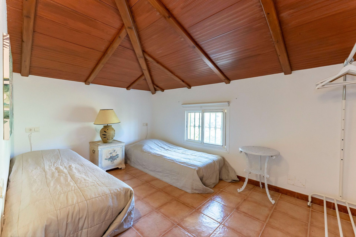 Huis te koop in Alhaurín de la Torre | 4 slaapkamers H5138065