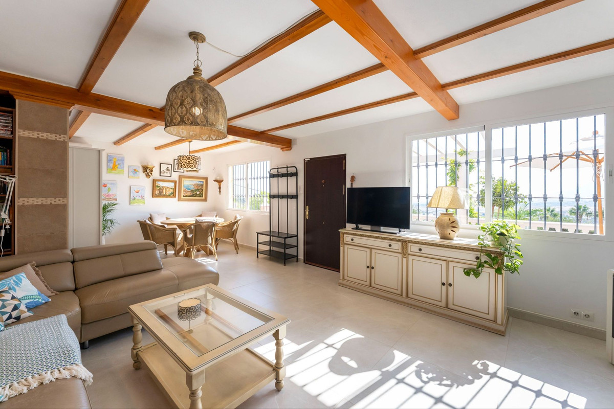 Huis te koop in Alhaurín de la Torre | 4 slaapkamers H5138065