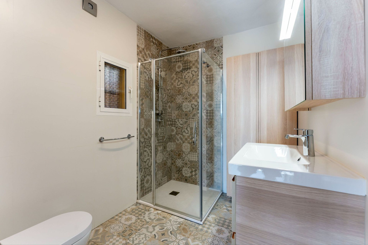 Huis te koop in Alhaurín de la Torre | 4 slaapkamers H5138065