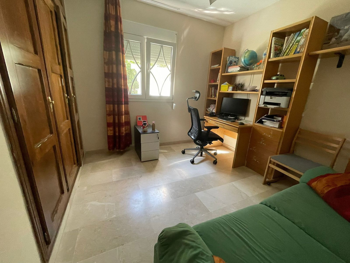 Appartement te koop in Alhaurín de la Torre | 6 slaapkamers H5292895