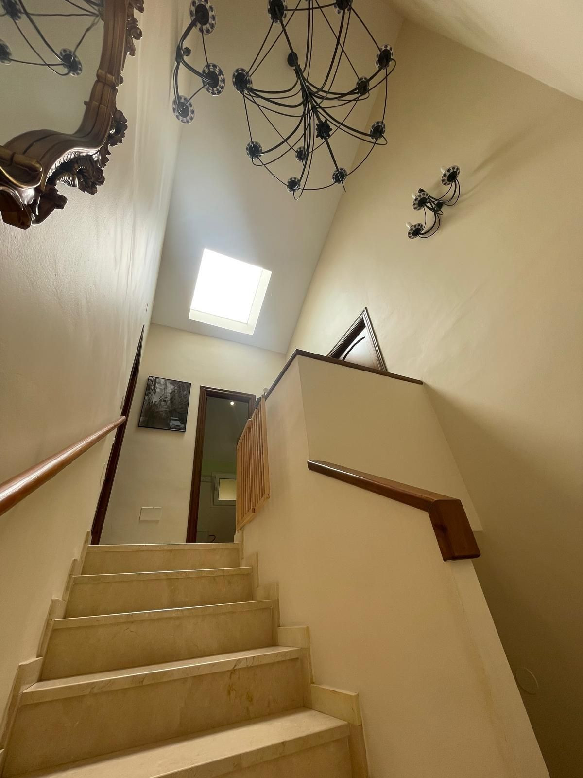 Appartement te koop in Alhaurín de la Torre | 6 slaapkamers H5292895