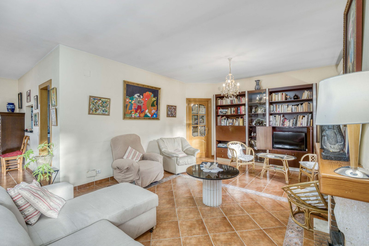 Huis te koop in Alhaurín de la Torre | 8 slaapkamers H5298832