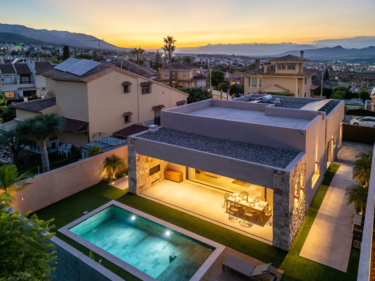 Huis te koop in Alhaurín de la Torre | 4 slaapkamers H5306677