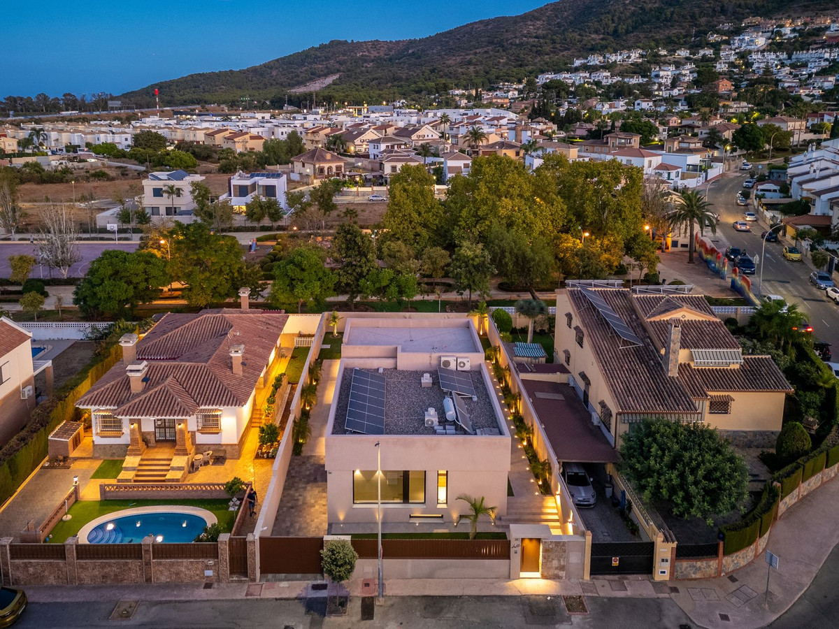 Huis te koop in Alhaurín de la Torre | 4 slaapkamers H5306677