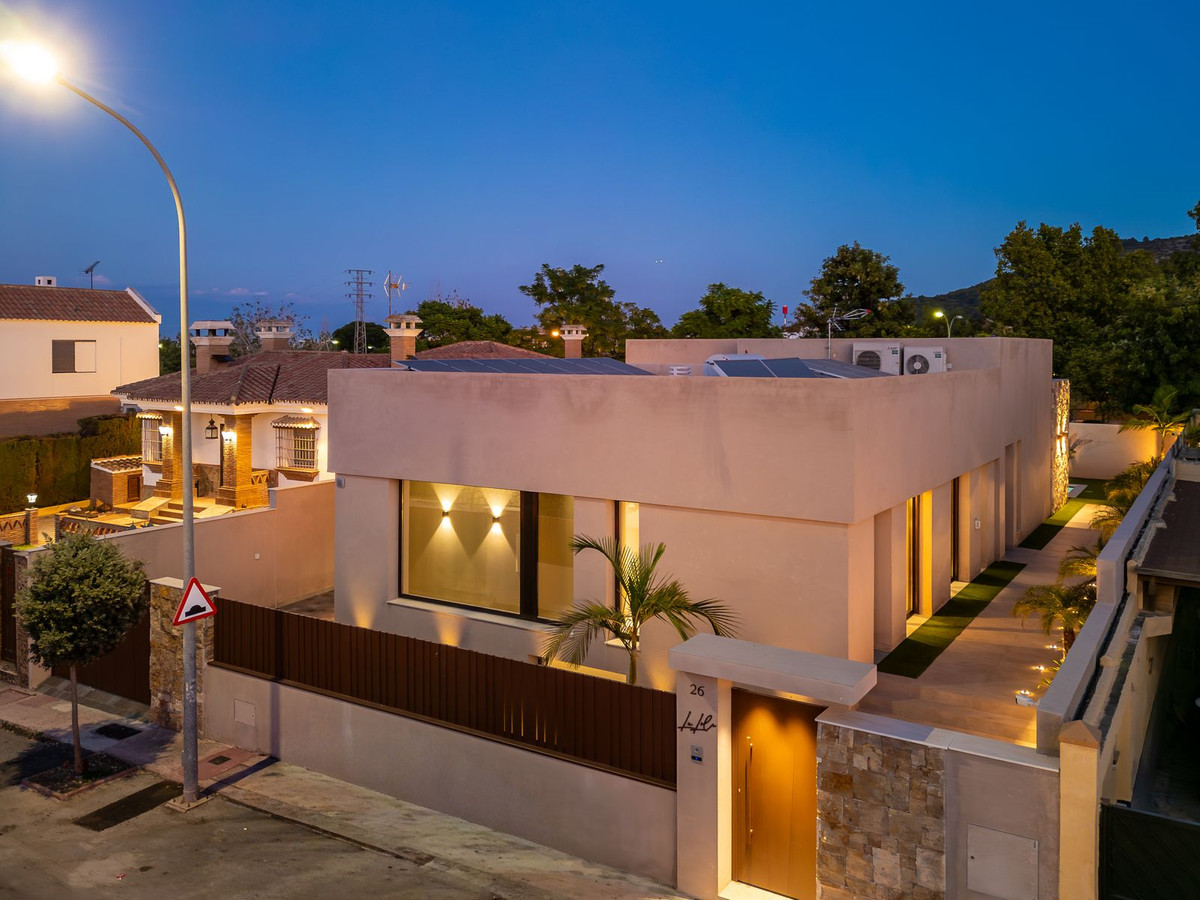 Huis te koop in Alhaurín de la Torre | 4 slaapkamers H5306677