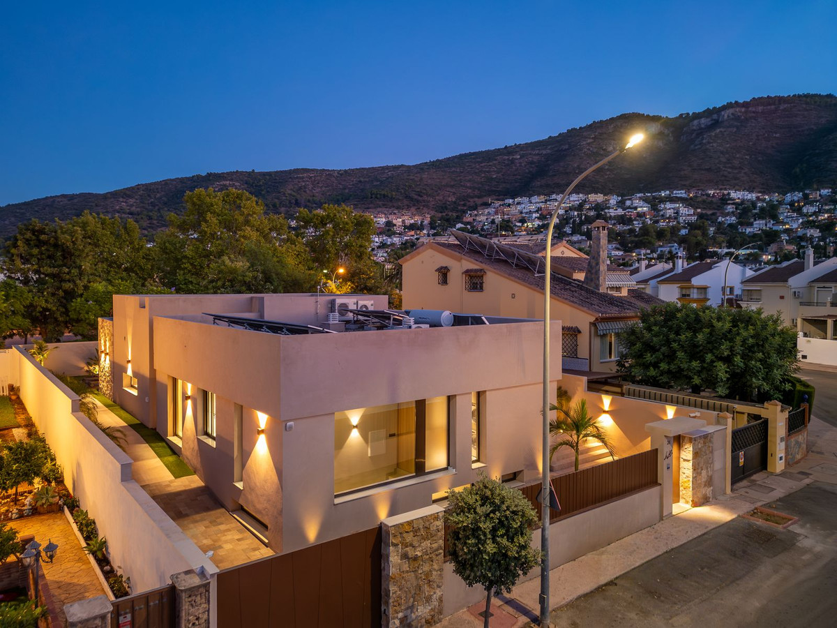 Huis te koop in Alhaurín de la Torre | 4 slaapkamers H5306677