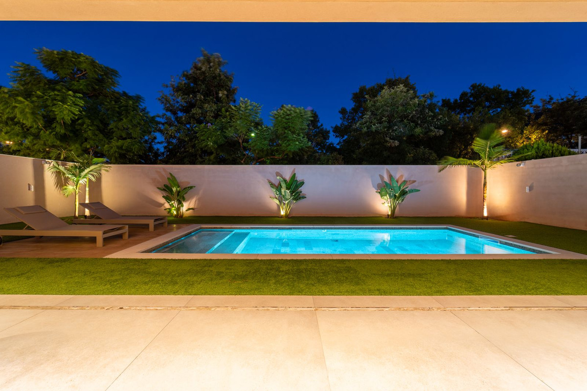 Huis te koop in Alhaurín de la Torre | 4 slaapkamers H5306677