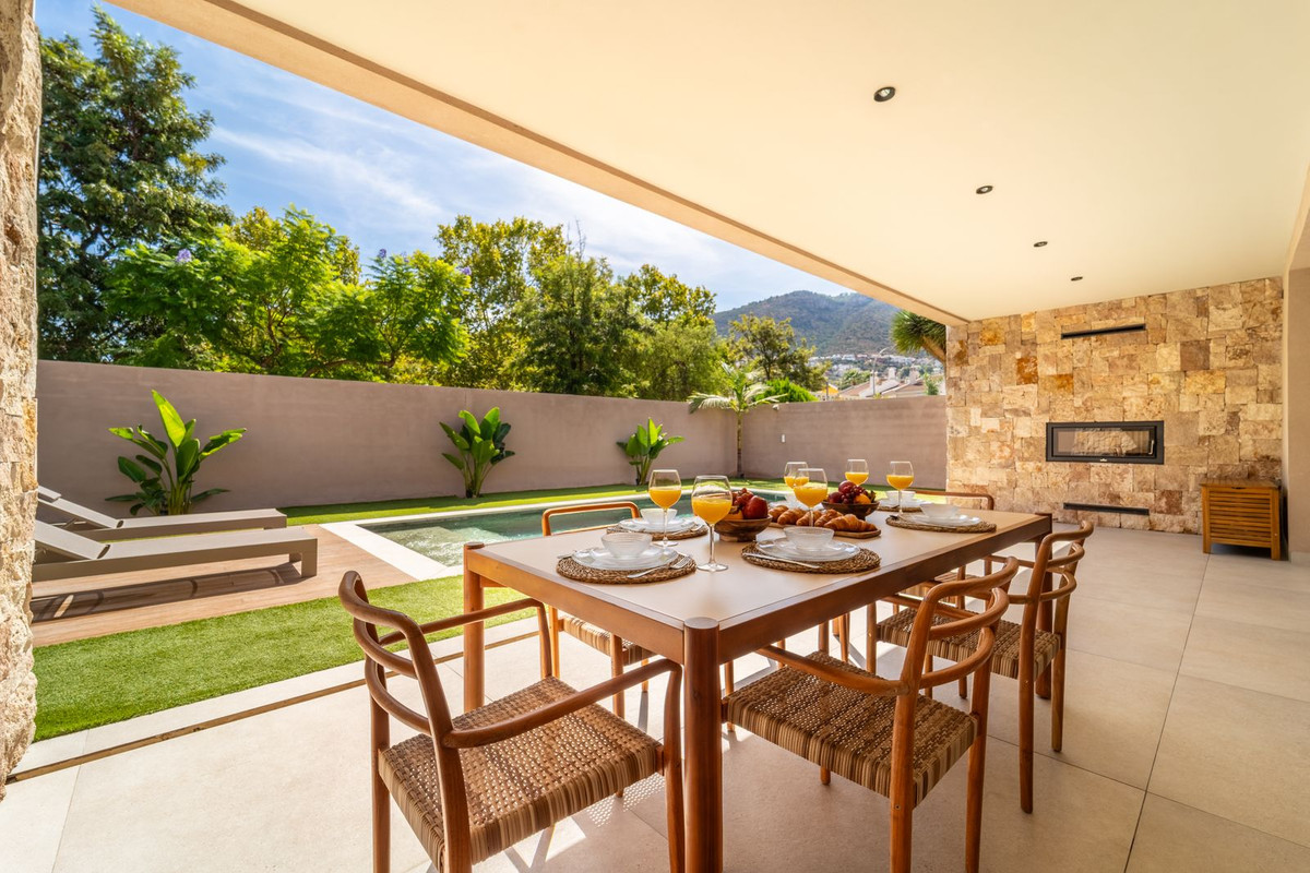 Huis te koop in Alhaurín de la Torre | 4 slaapkamers H5306677