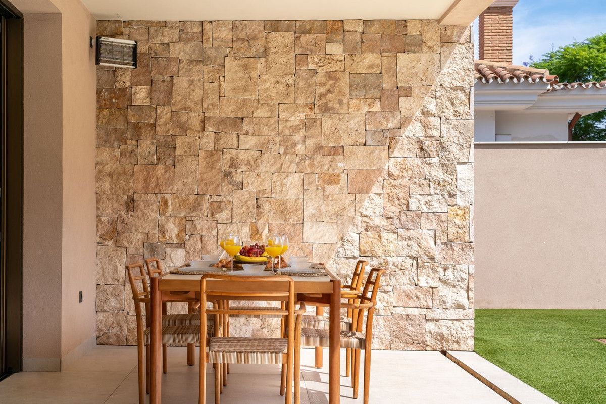 Huis te koop in Alhaurín de la Torre | 4 slaapkamers H5306677