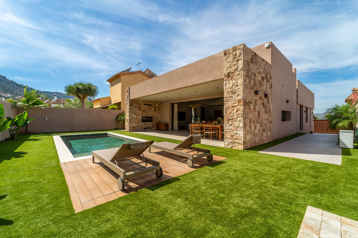 Huis te koop in Alhaurín de la Torre | 4 slaapkamers H5306677