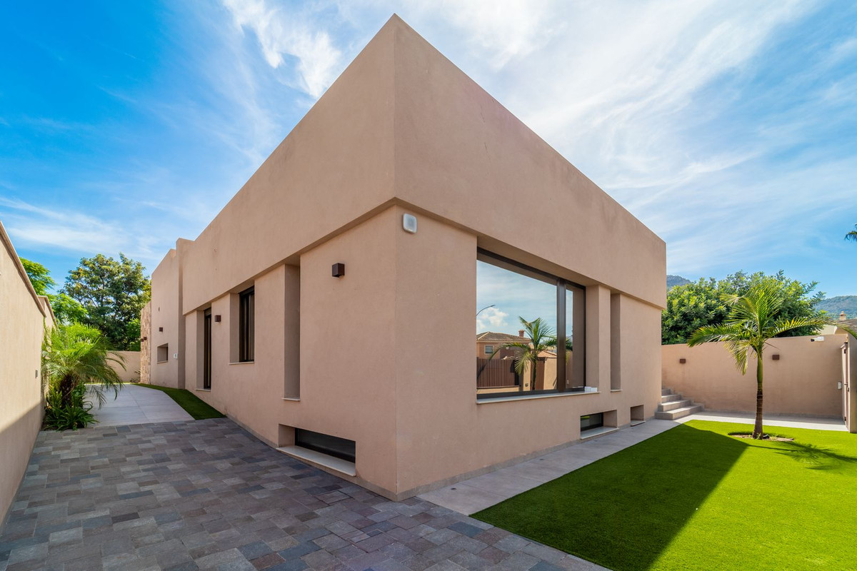 Huis te koop in Alhaurín de la Torre | 4 slaapkamers H5306677