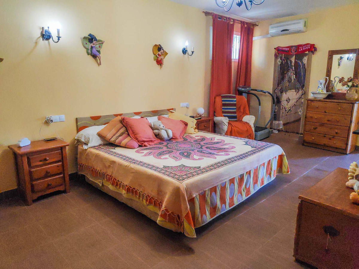 Huis te koop in Alhaurín de la Torre | 6 slaapkamers H5310373
