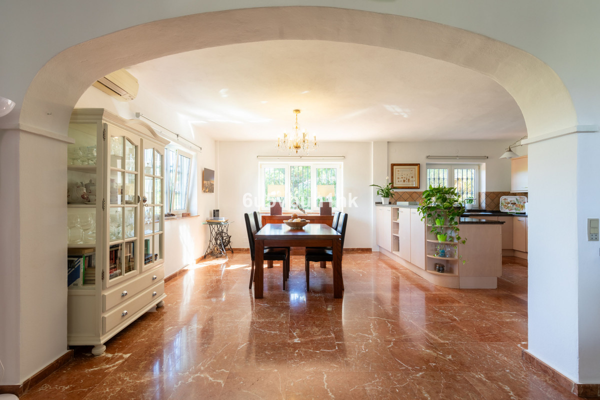 Huis te koop in Alhaurín de la Torre | 5 slaapkamers H5310550