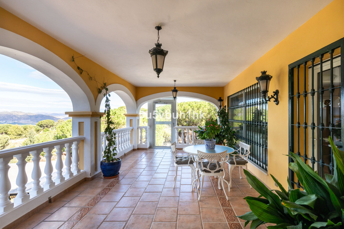 Huis te koop in Alhaurín de la Torre | 5 slaapkamers H5310550