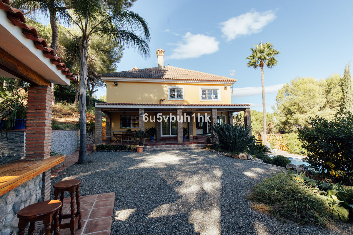 Huis te koop in Alhaurín de la Torre | 5 slaapkamers H5310550