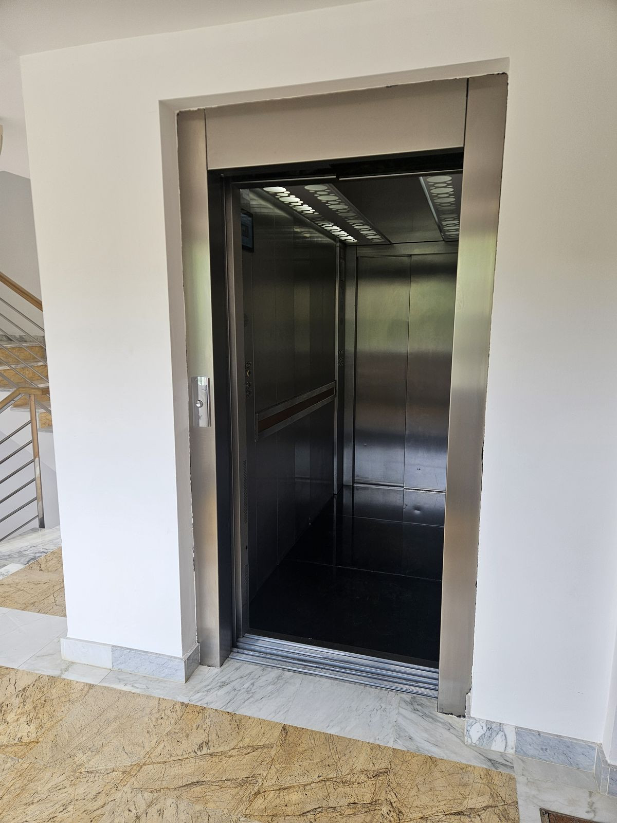 Property main view 43