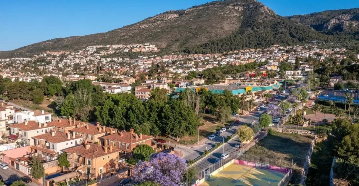 Appartement te koop in Alhaurín de la Torre | 5 slaapkamers H5372521