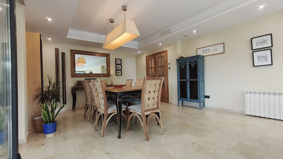 Appartement te koop in Alhaurín de la Torre | 4 slaapkamers H5450464