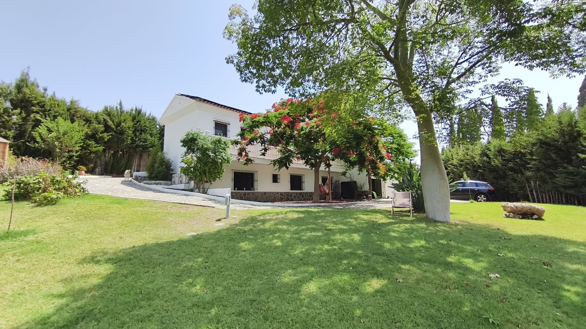 Appartement te koop in Alhaurín de la Torre | 4 slaapkamers H5450464
