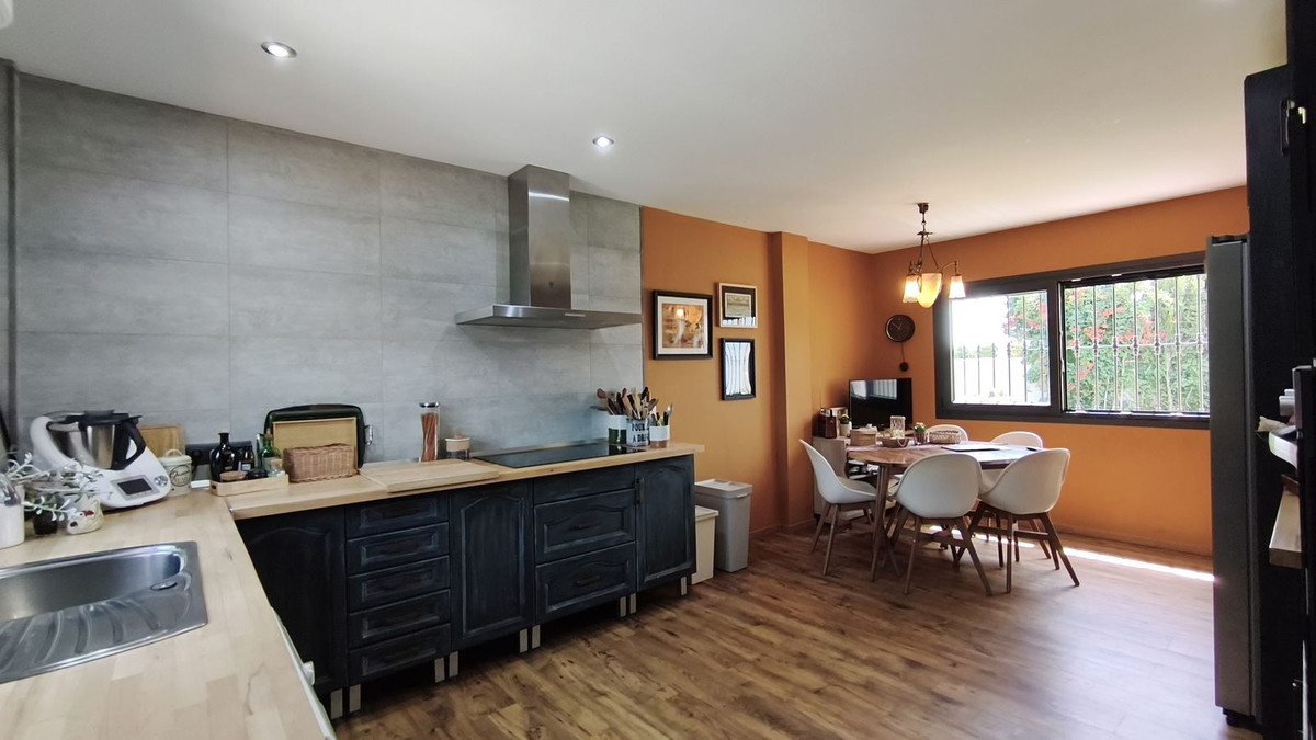 Appartement te koop in Alhaurín de la Torre | 4 slaapkamers H5450464