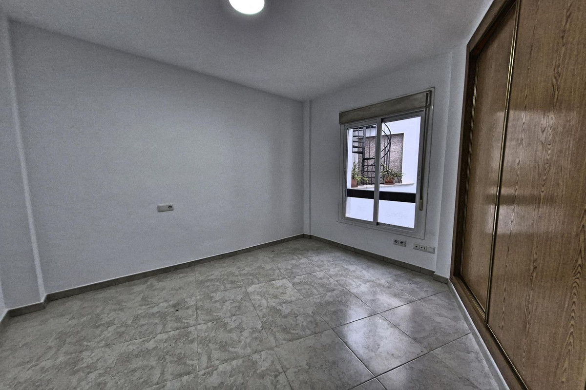 Tussenverdieping Appartement in Alhaurín el Grande-9