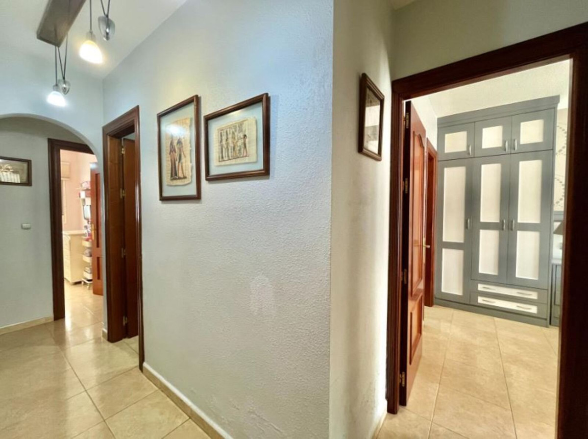 Apartment for sale in Alhaurín el Grande | 3 bedrooms H5110834