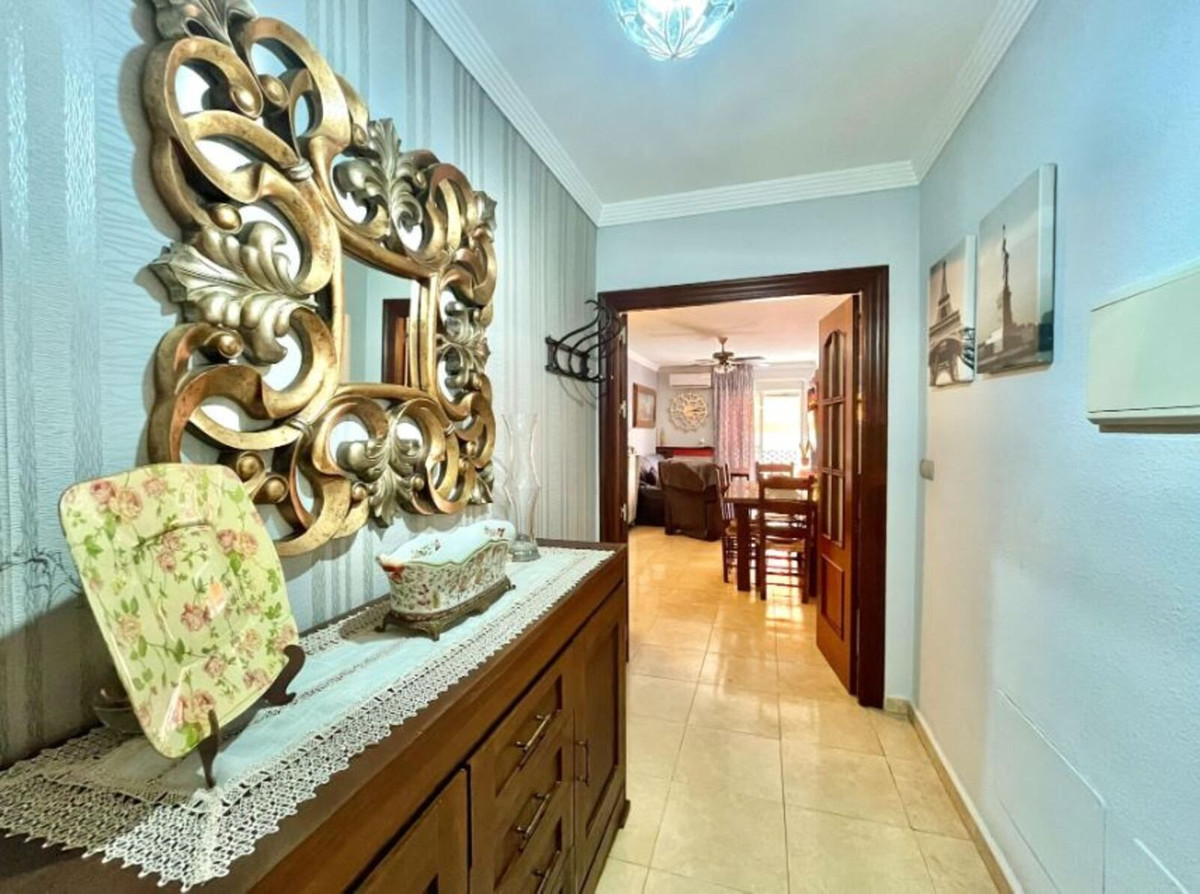Apartment for sale in Alhaurín el Grande | 3 bedrooms H5110834