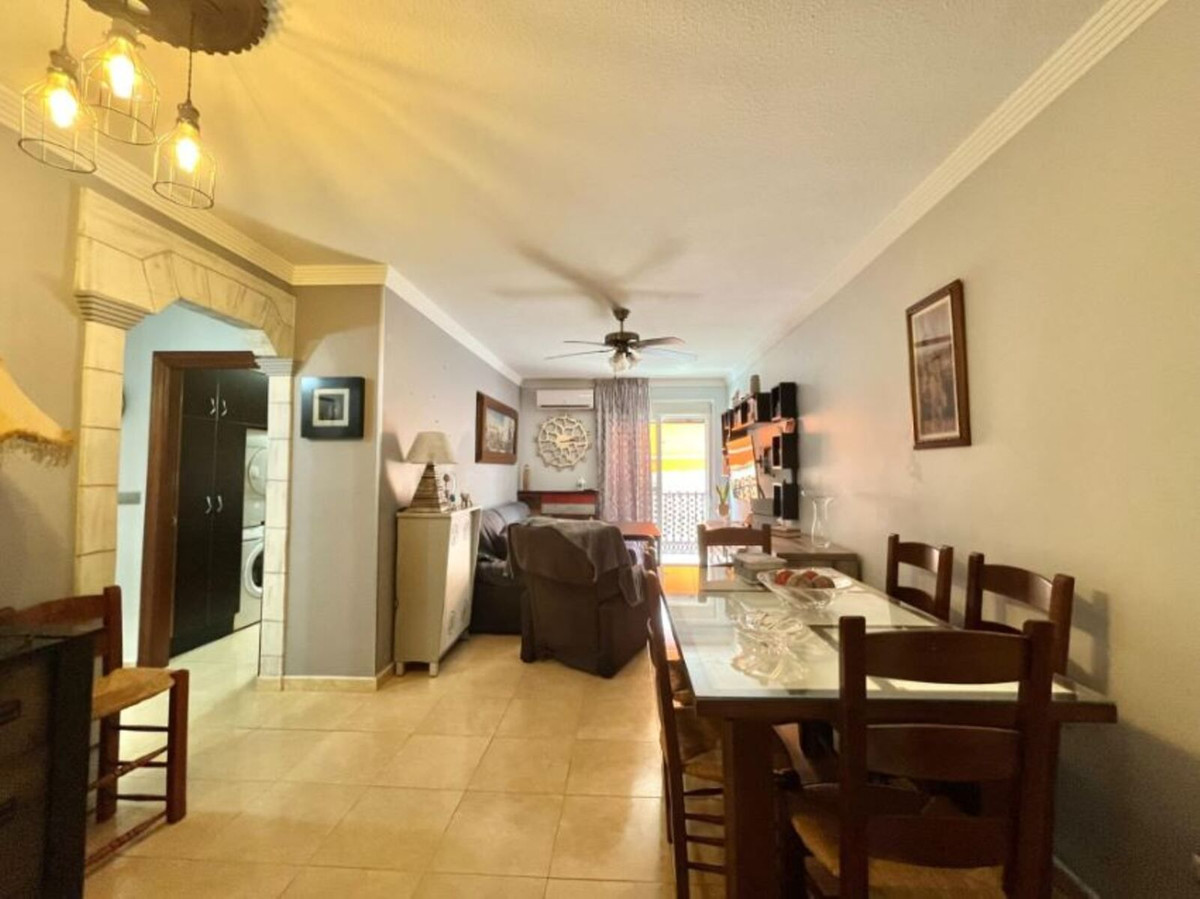 Apartment for sale in Alhaurín el Grande | 3 bedrooms H5110834