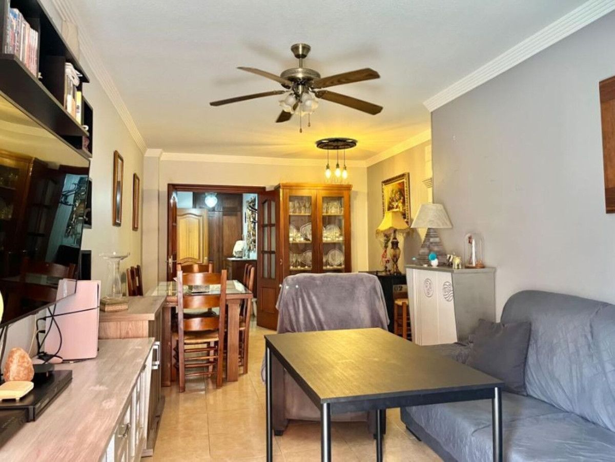 Apartment for sale in Alhaurín el Grande | 3 bedrooms H5110834