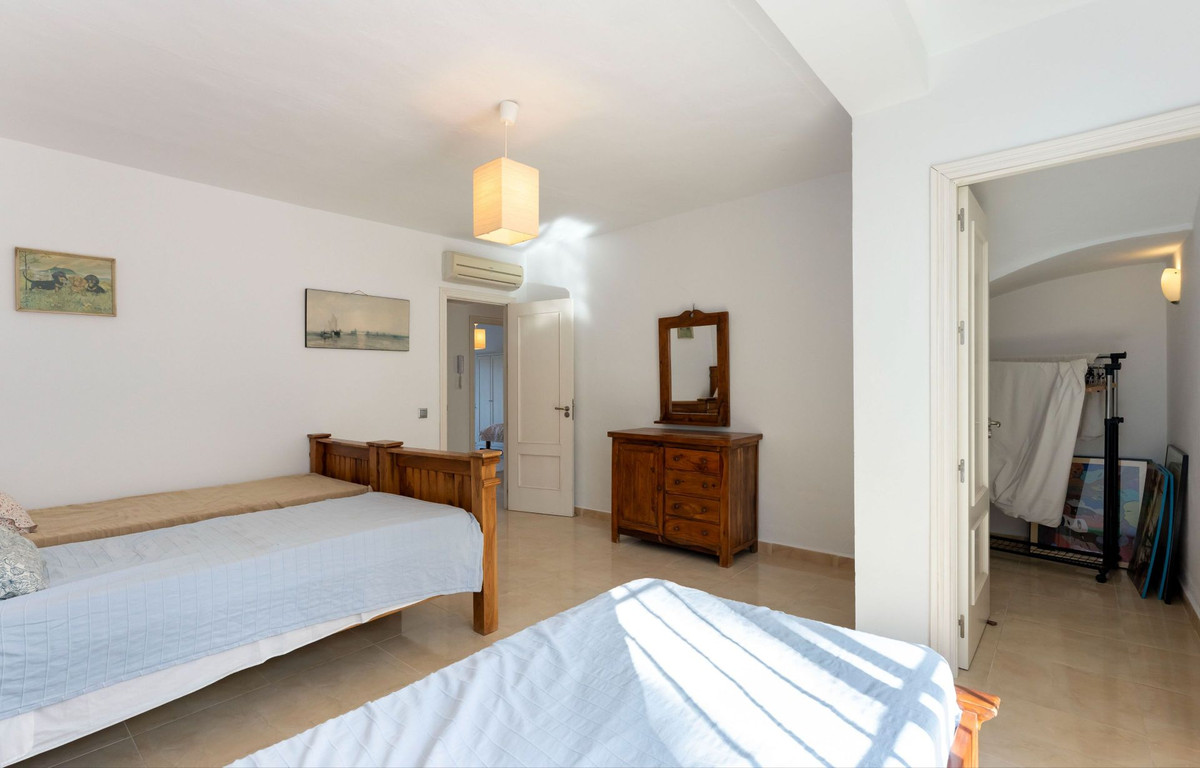 Property main view 20