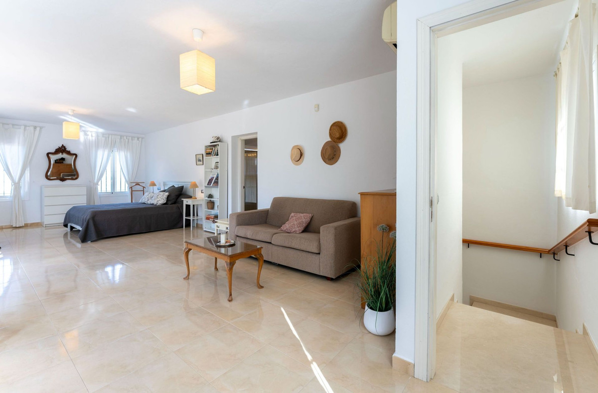 Property main view 33